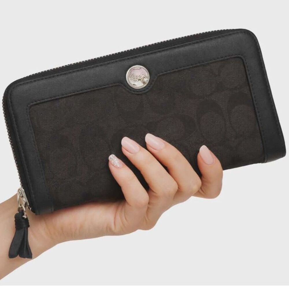 COACH Wallet Hampton Signature C Black Jacquard Leather Trim WOMEN'S WOMAN'S